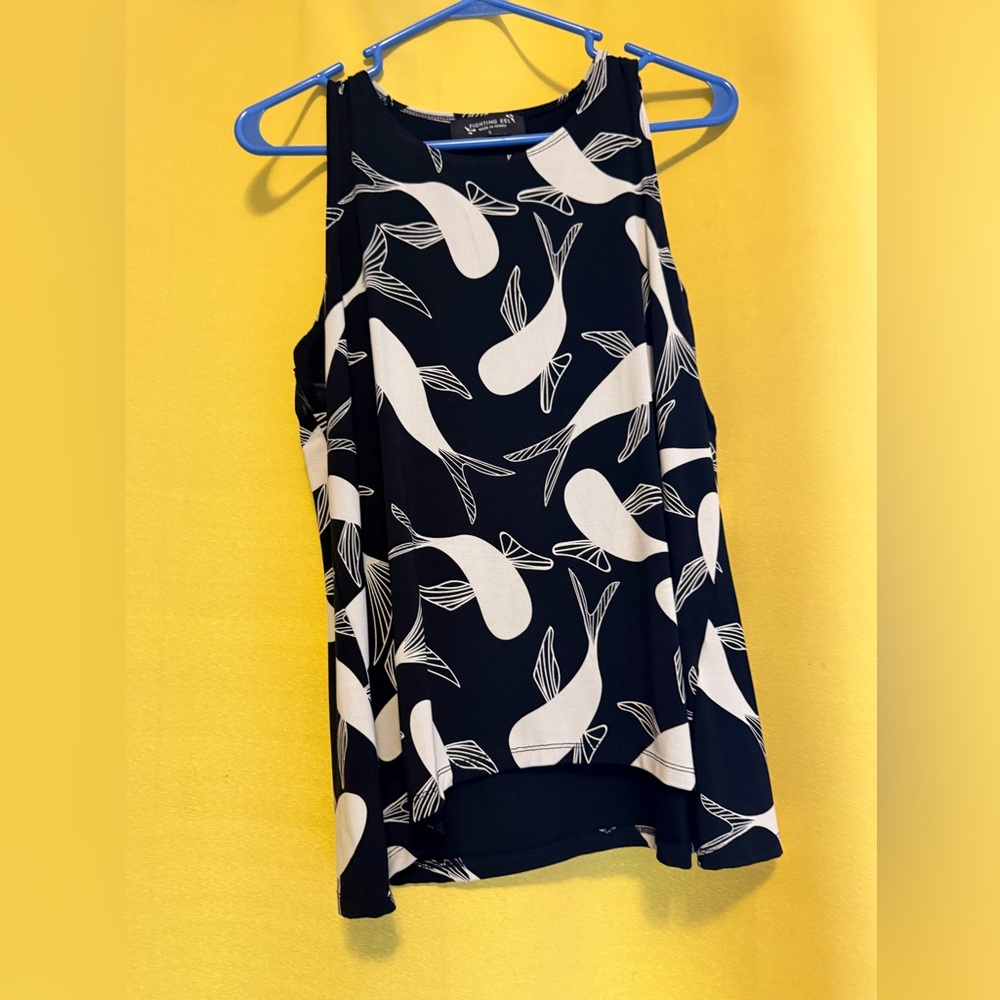 Fighting Eel Black and white Koi Sleeveless Top NWOT S